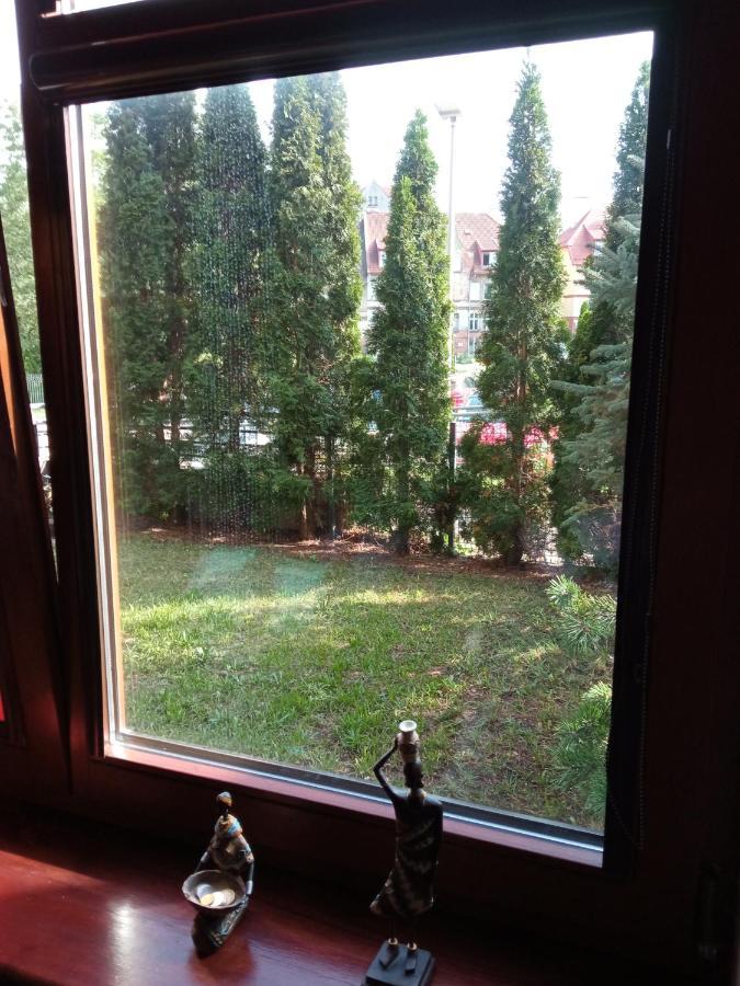 Niewielki Pokoj Jedno Lub Dwuosobowy W Duzym Mieszkaniu W Gdansk Wrzeszcz Ul Smoluchowskiego Kolo Akademii Medycznej - Cooliving المظهر الخارجي الصورة